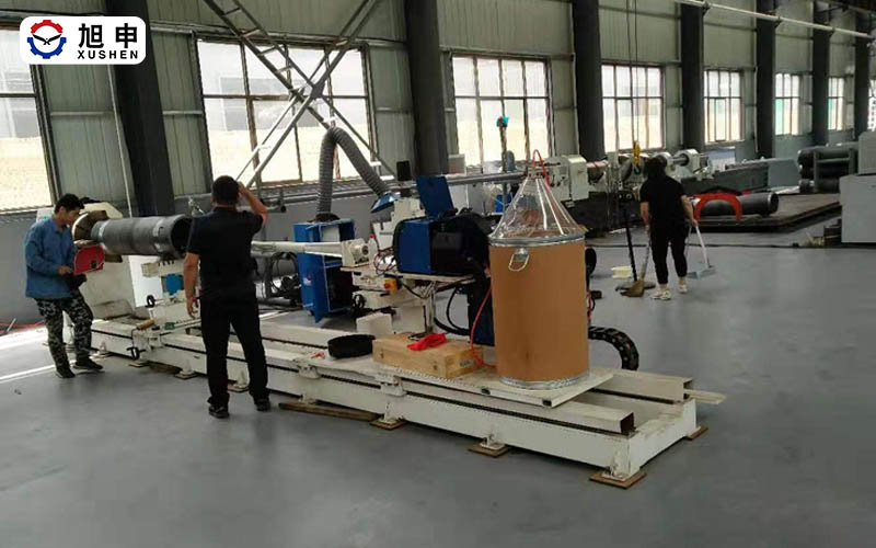 焊接滾輪架，智能焊接輔機(jī)設(shè)備，小孔內(nèi)堆焊專機(jī)